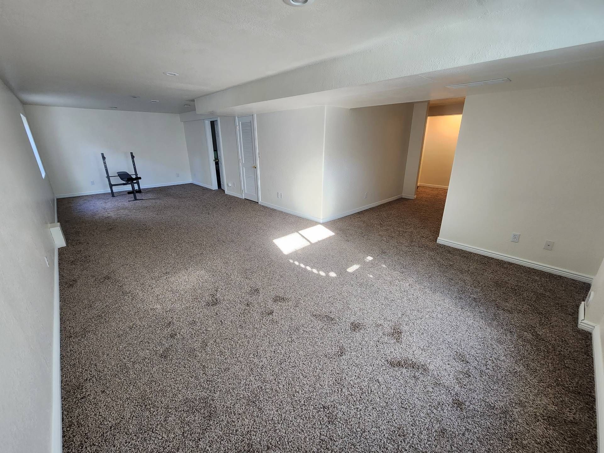 Building Photo - 4672 Saddle Ridge Dr