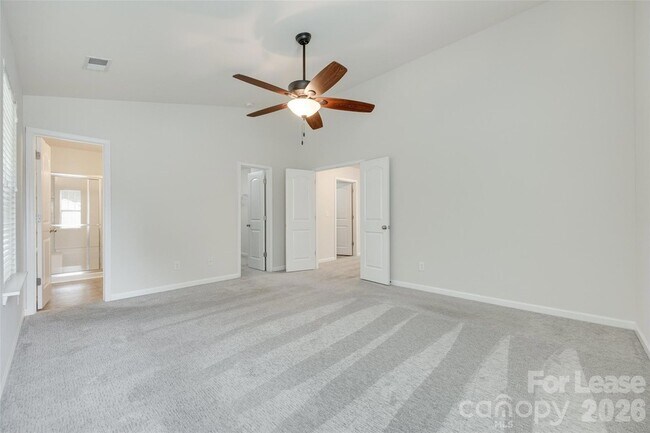 Building Photo - 1430 Harpers Inlet Dr