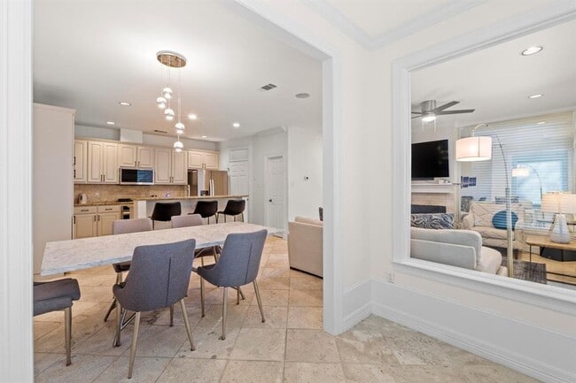 Building Photo - 3203 Tom Green St