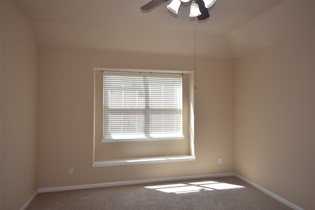 Building Photo - 25823 Sundrop Meadows Ln