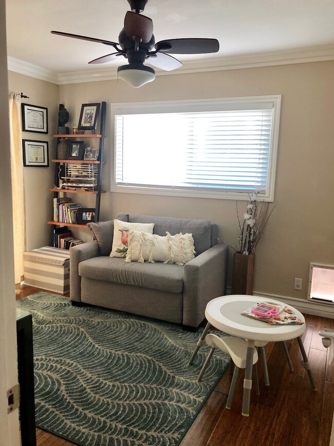 Building Photo - 2118 Ernest Ave