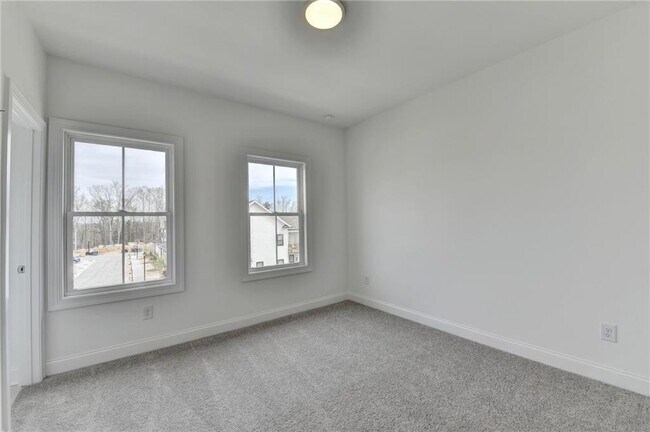 Building Photo - 5422 Howington Ct