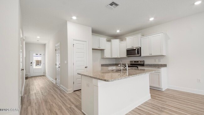 Building Photo - 187 Ellery Ln
