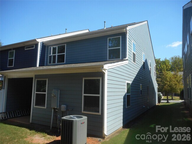 Building Photo - 5522 Harris Cove Dr