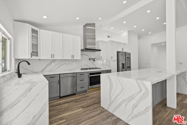 Building Photo - 4825 San Feliciano Dr