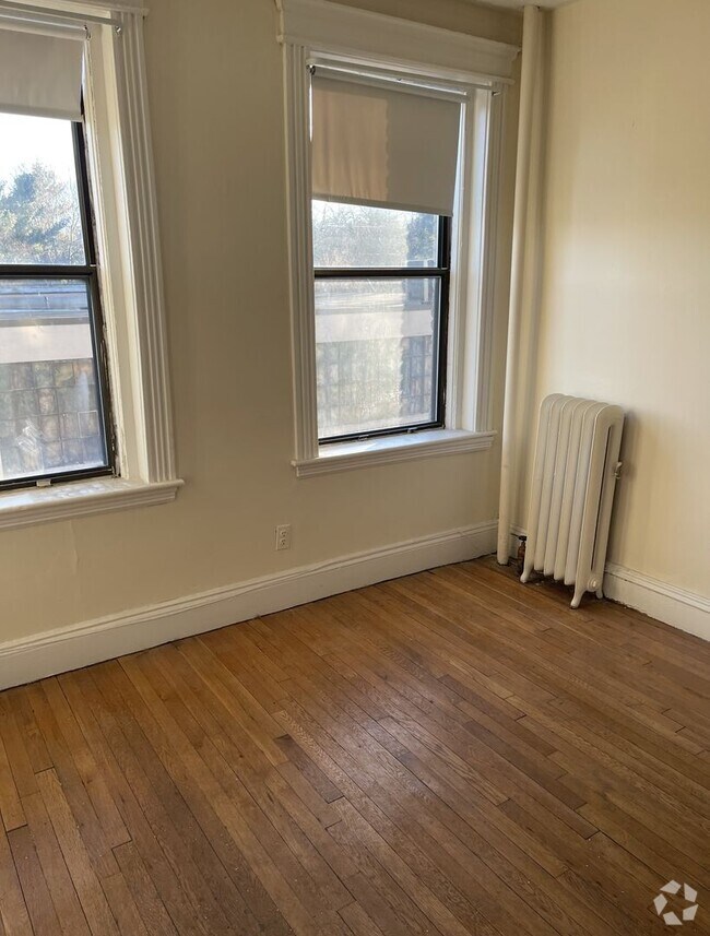 Building Photo - Packard's Corner Studio JUNE-2025