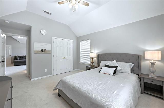 Building Photo - 8105 Hazeltine Dr