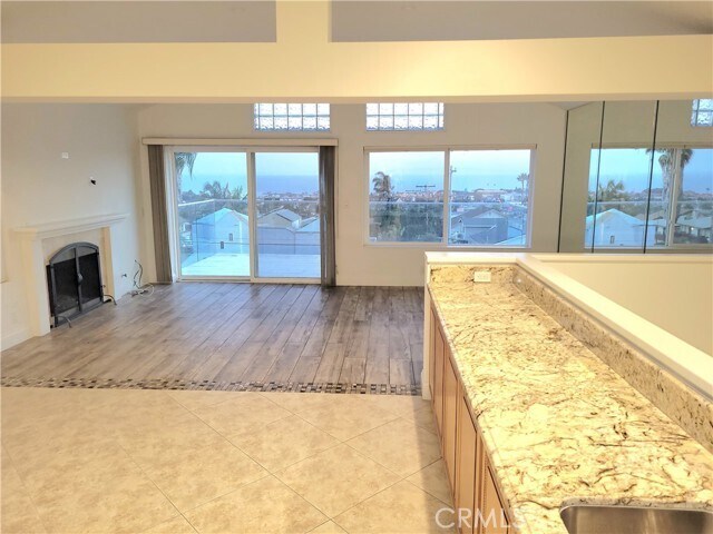 Building Photo - 24832 Sunstar Ln