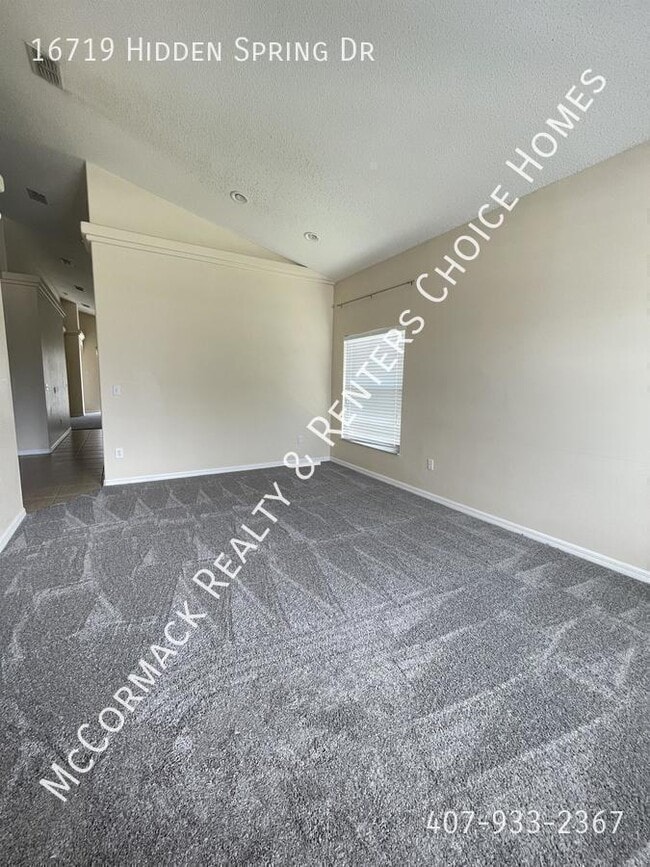 Building Photo - 16719 Hidden Spring Dr