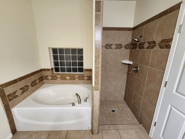 Building Photo - 1219 Gunsight Peak Dr