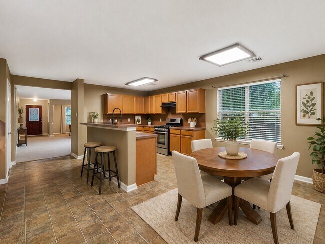 Building Photo - 9219 Pinderfield Ct