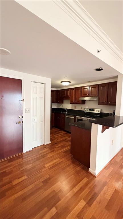 Building Photo - 199 14th St NE