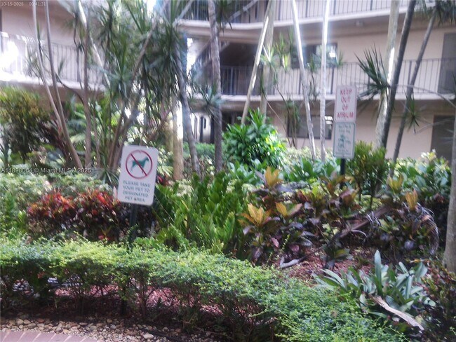 Building Photo - 8540 SW 133rd Avenue Rd