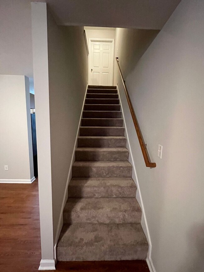 Building Photo - Upper Stone Apartments