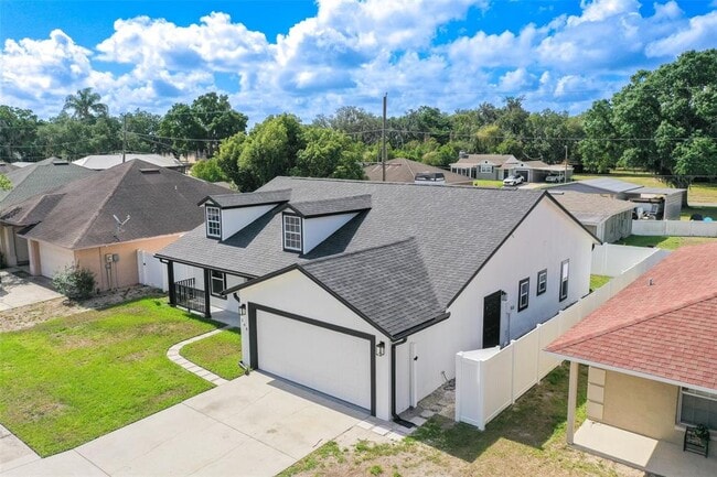 Building Photo - 148 Madalyn Ct
