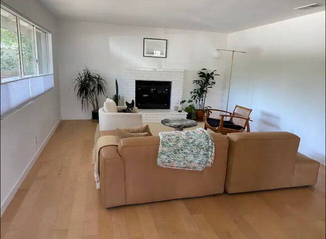 Living Room - 255 N Arnaz St