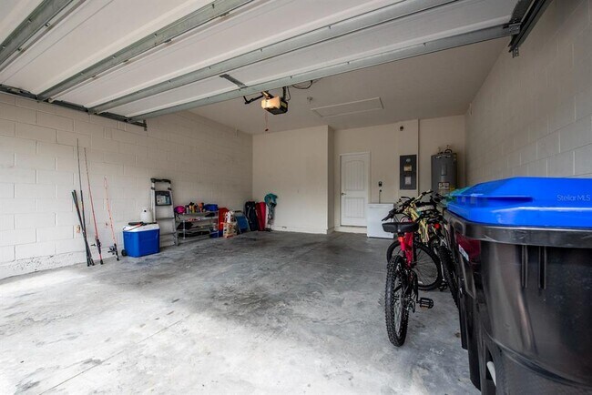 Building Photo - 16743 Herongate Dr