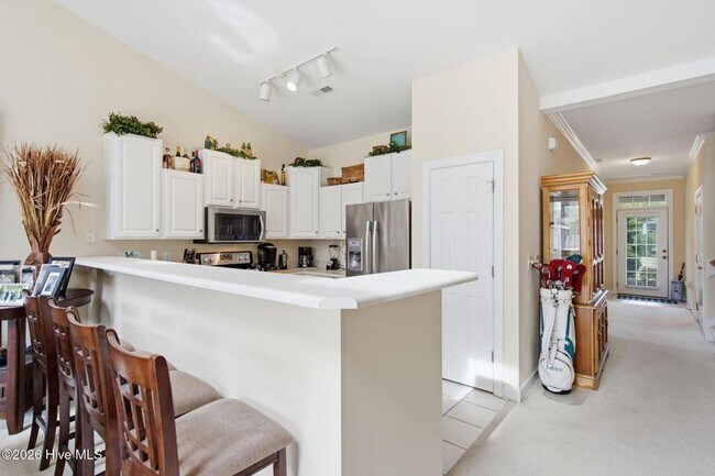 Building Photo - 5006 Carleton Dr