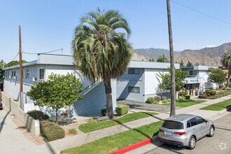 Building Photo - Palm View Apartments in Azusa