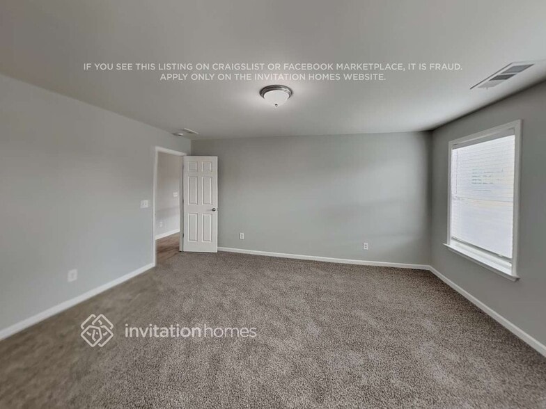 Building Photo - 2322 Loowit Falls Dr