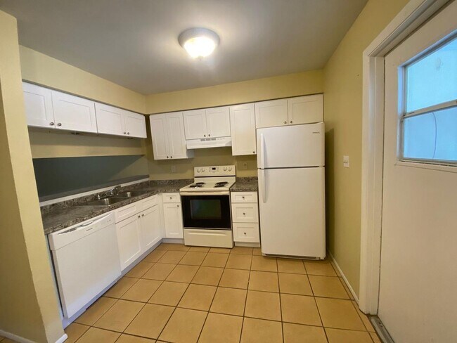 Building Photo - 4713 Almond Willow Dr