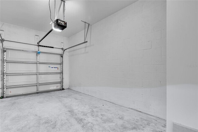 Building Photo - 2705 Bevel Ln