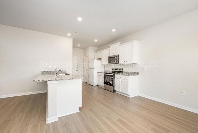 Building Photo - 2222 Transatlantic Ave