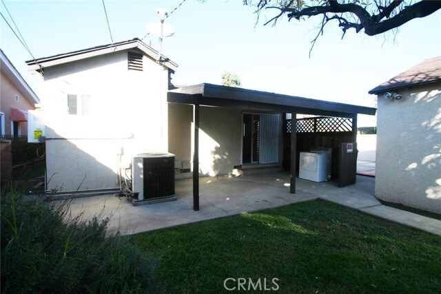 Building Photo - 9968 Daines Dr