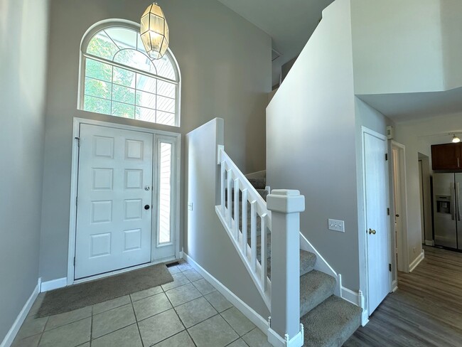 Building Photo - 1139 Wickfield Ct
