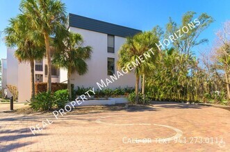 Building Photo - Gulf of Mexico Drive, Longboat Key