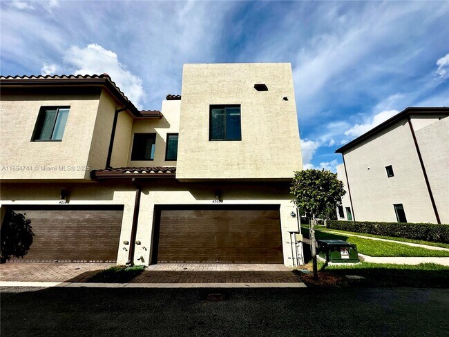 Building Photo - 4702 NW 83rd Path