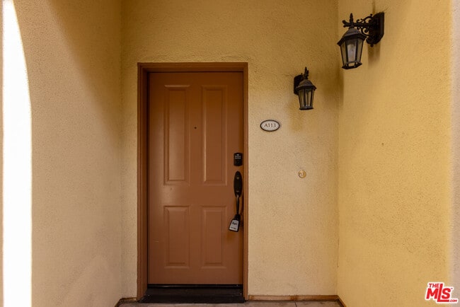 Building Photo - 12975 Agustin Pl