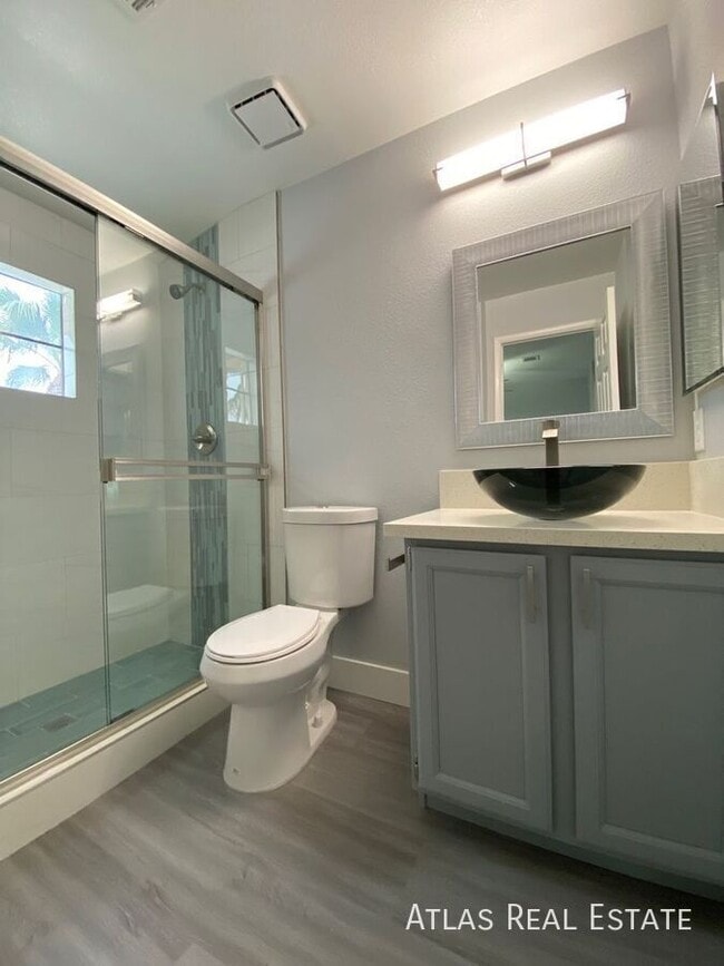 Building Photo - 1916 Old Mill Ln