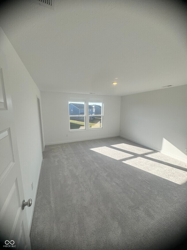 Building Photo - 9355 Kellner St