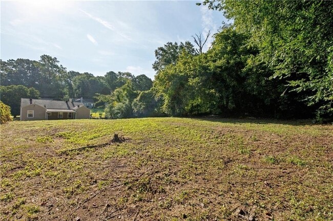 Building Photo - 1357 Lorenzo Dr SW