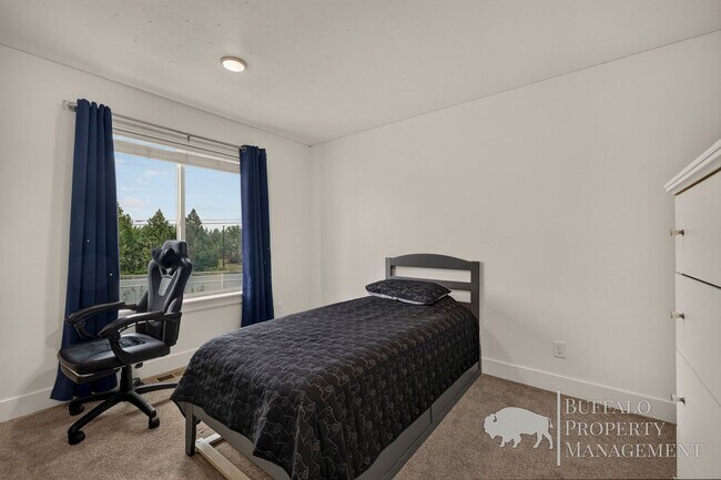 Building Photo - 1160 E Jaylee Dr