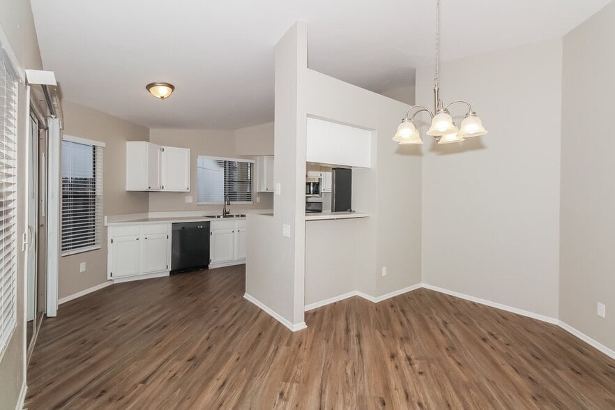 Building Photo - 3054 W Artebella Way