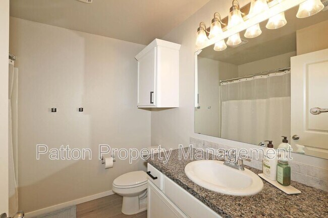 Building Photo - 7811 Bellamy Dr