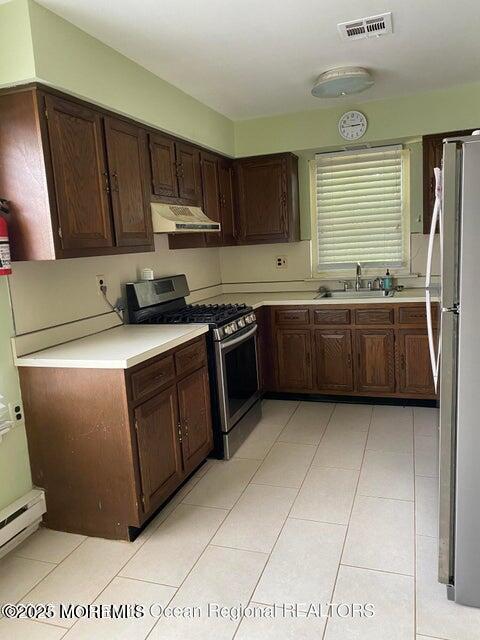 Building Photo - 8 Brenner Ct