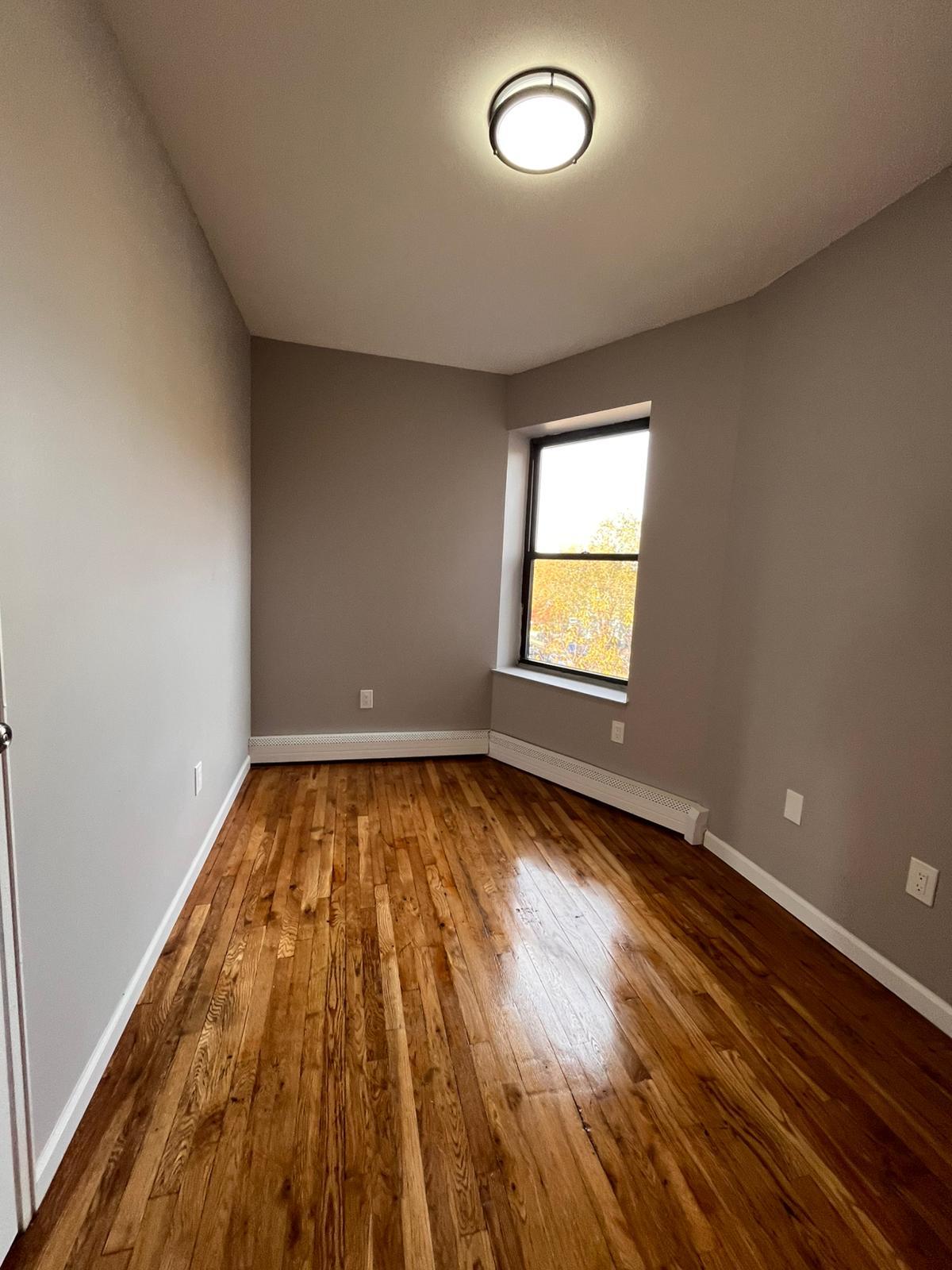 Building Photo - 117 Wade St