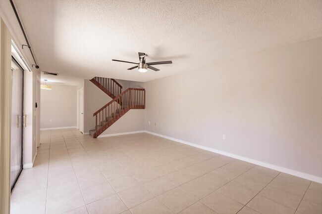 Building Photo - 7719 77th Way
