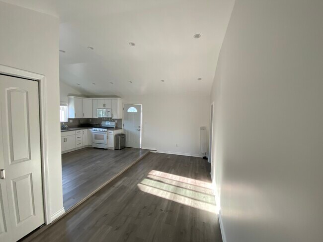 Building Photo - 22850 Erwin St