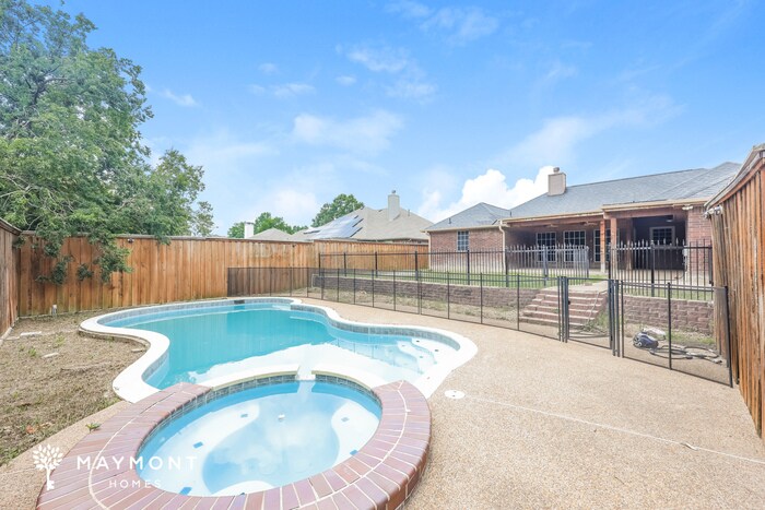 Building Photo - 6618 Coral Ln