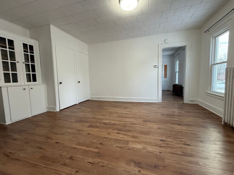 Building Photo - 6 Foote St