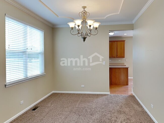 Building Photo - 16438 Fairfield Dr