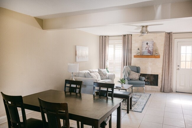 Building Photo - 217 Clearview Pkwy