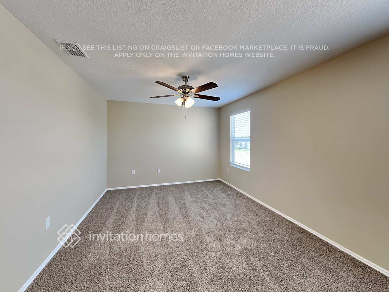 Building Photo - 1564 Strathmore Cir
