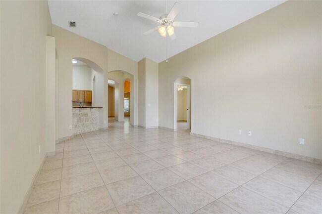 Building Photo - 7720 Hidden Cypress Dr