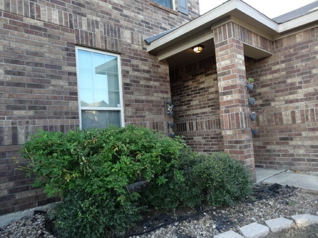 Building Photo - 4418 Windmill Run Dr