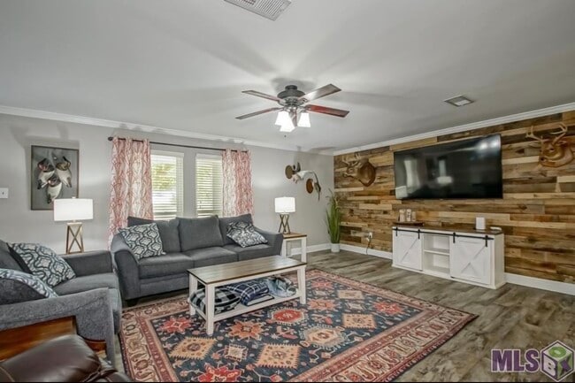 Building Photo - 24054 Joe May Rd